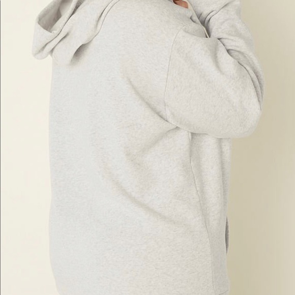 ⭐️SOLD FOR $75⭐️ - Picture 5 of 8